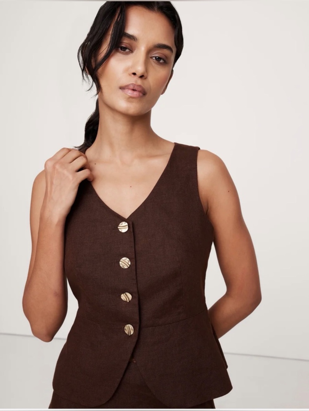 Banana Republic Linen Button-Front Vest